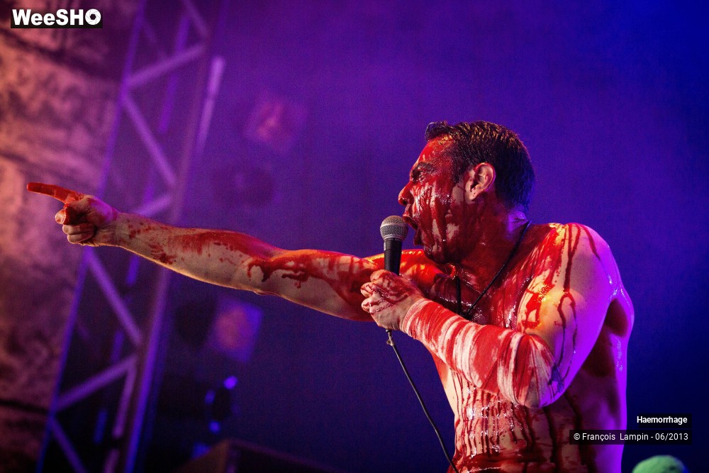 20/39 photos du spectacle Haemorrhage