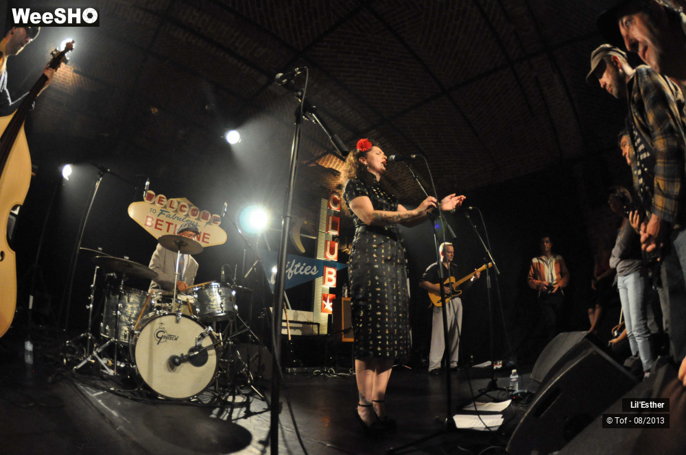 2/20 photos du spectacle Lil'Esther