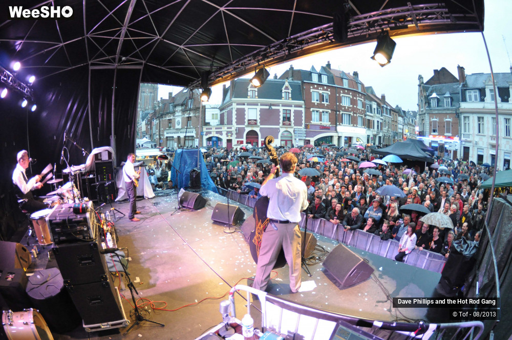 14/32 photos du spectacle Dave Phillips and the Hot Rod Gang