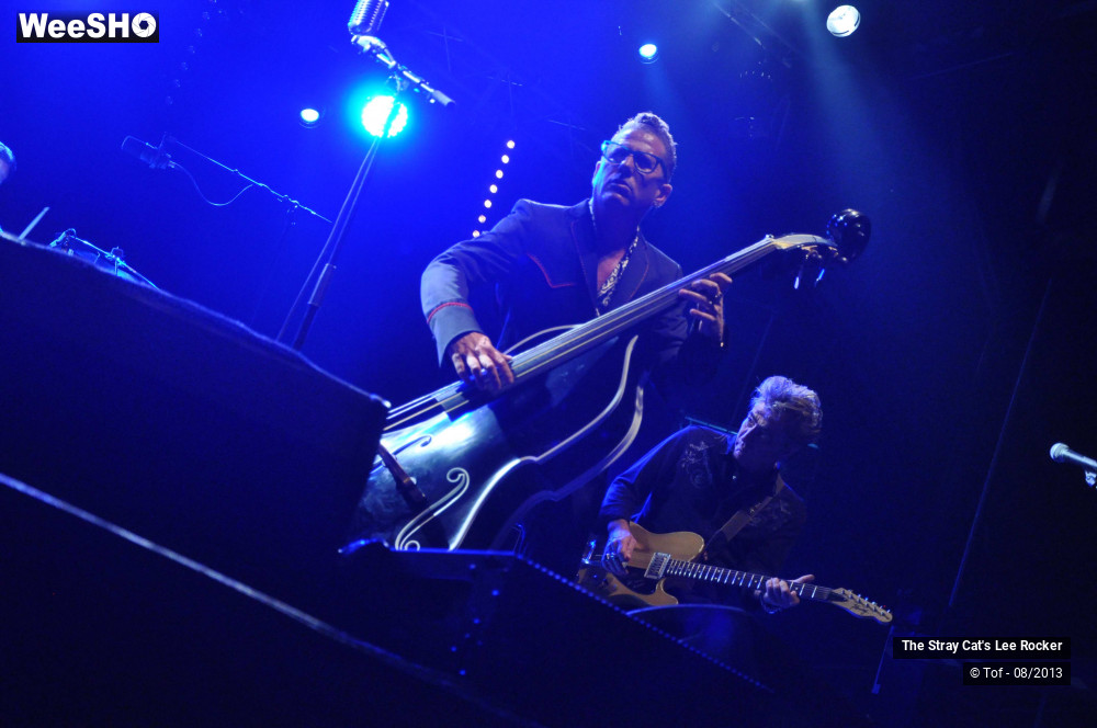 2/49 photos du spectacle The Stray Cat's Lee Rocker