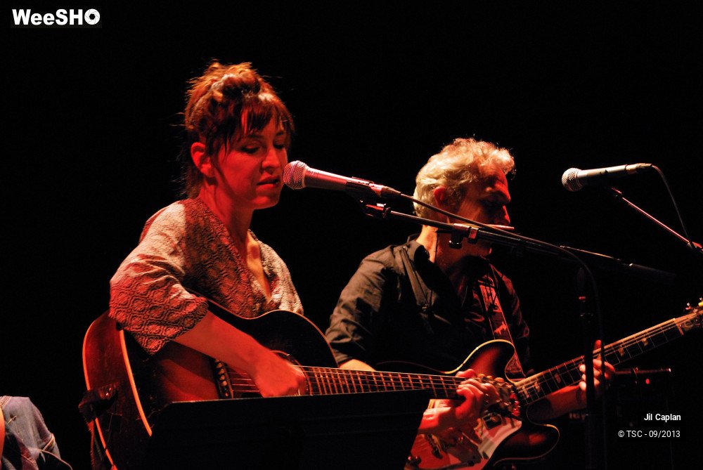 16/31 photos du spectacle Jil Caplan