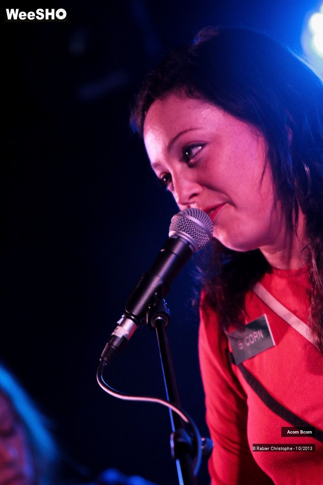 17/31 photos du spectacle Acorn Bcorn