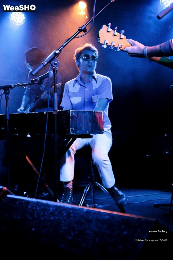 18/27 photos du spectacle Andrew collberg