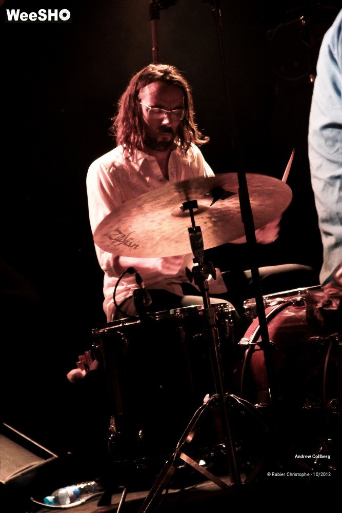 25/27 photos du spectacle Andrew collberg