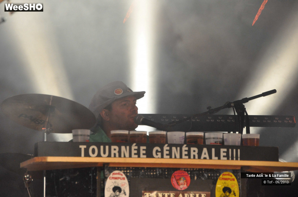 5/29 photos du spectacle Tante Adèle et la famille