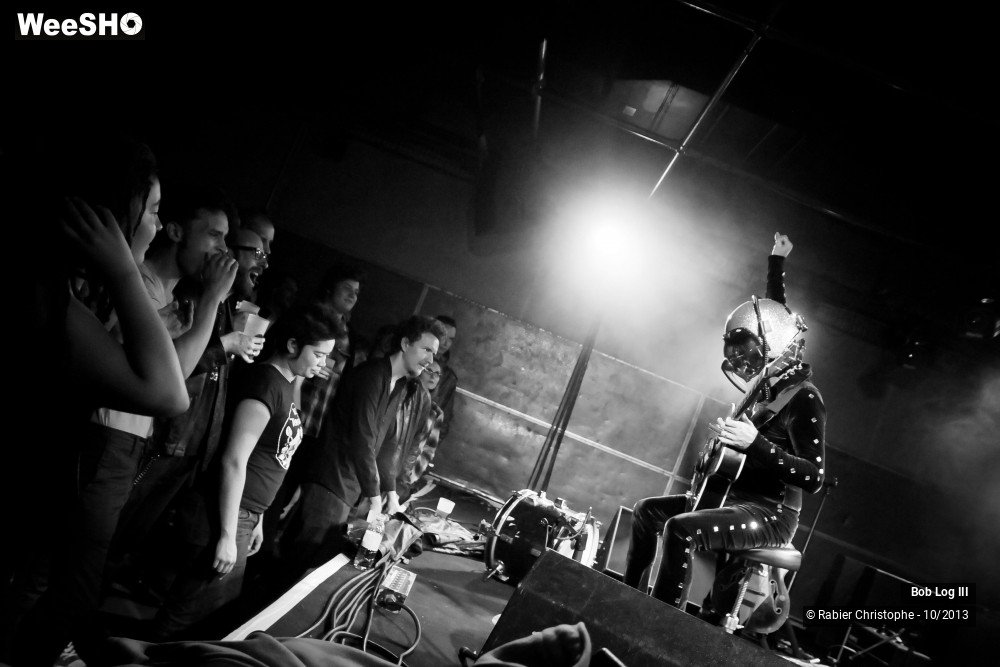 10/30 photos du spectacle Bob Log III