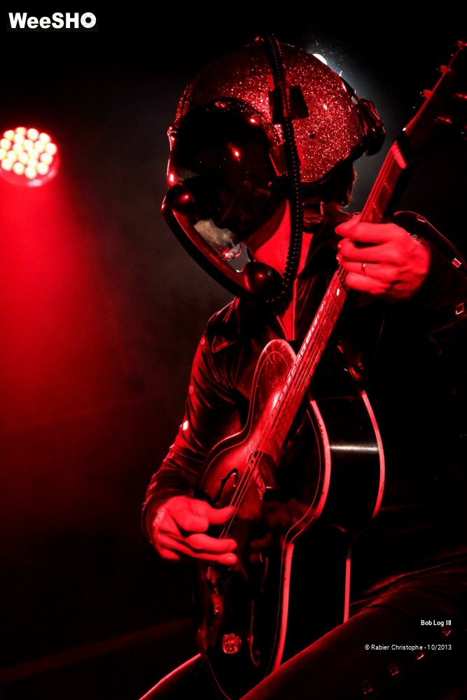 13/30 photos du spectacle Bob Log III