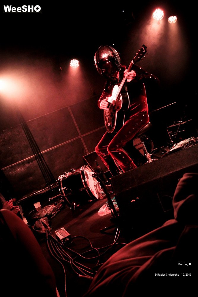 15/30 photos du spectacle Bob Log III