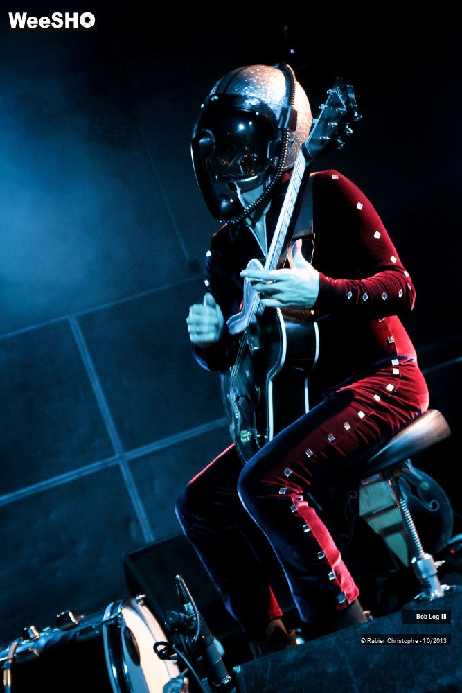 20/30 photos du spectacle Bob Log III