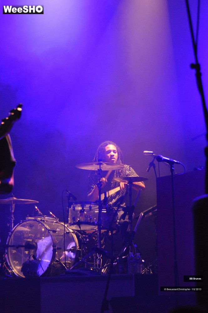 55/55 photos du spectacle BB Brunes