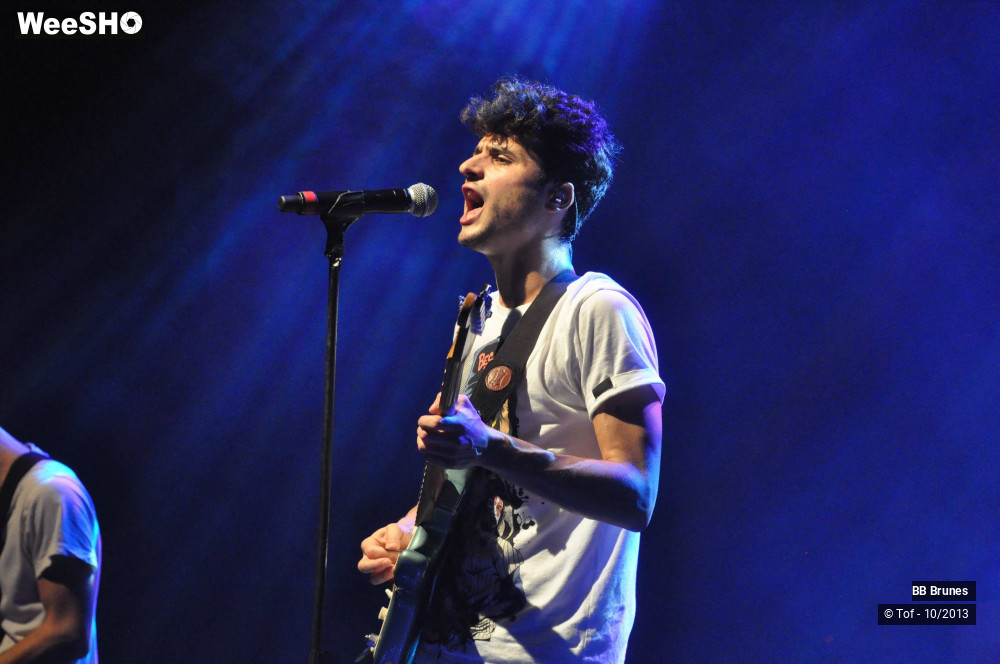 7/55 photos du spectacle BB Brunes
