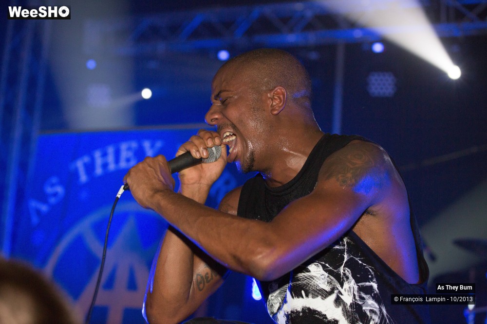 4/44 photos du spectacle As They Burn