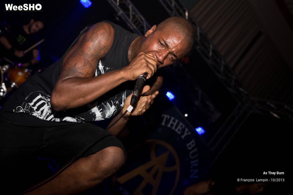 33/44 photos du spectacle As They Burn