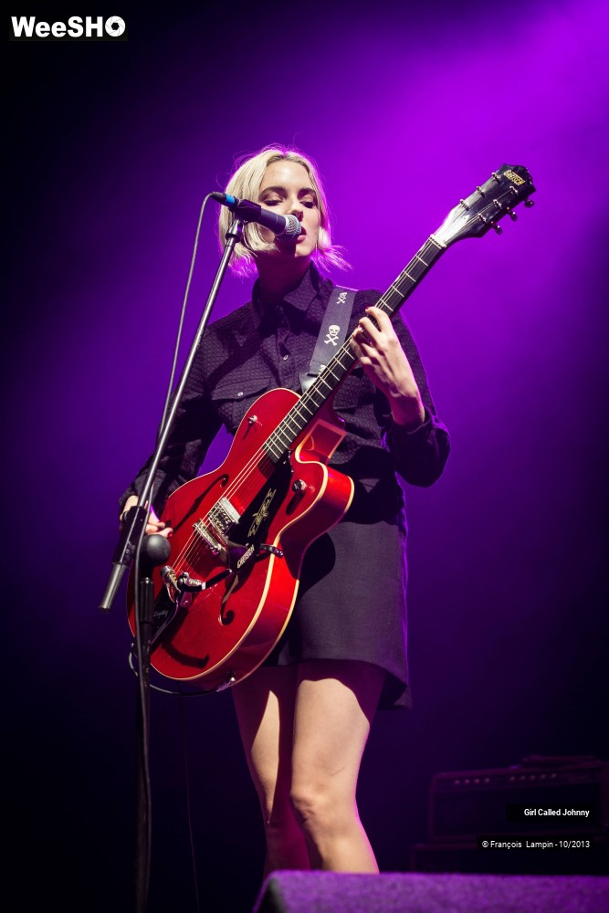 14/23 photos du spectacle Girl Called Johnny