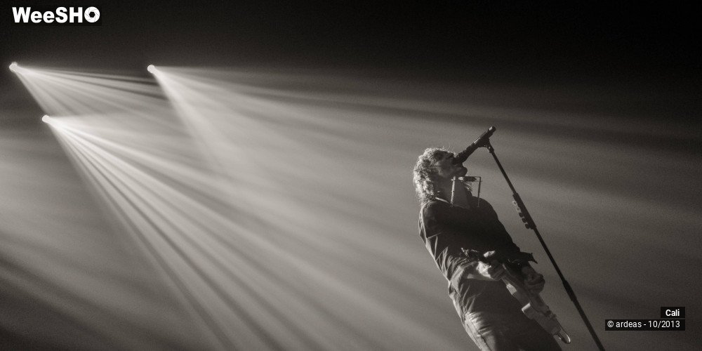 4/33 photos du spectacle Cali