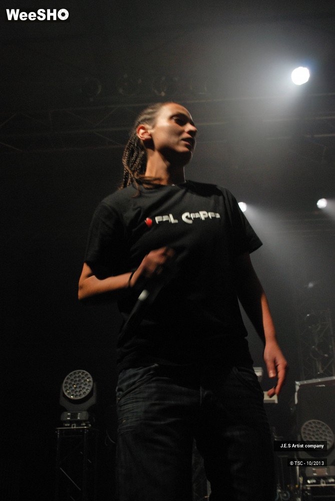 16/21 photos du spectacle J.E.S Artist compagny