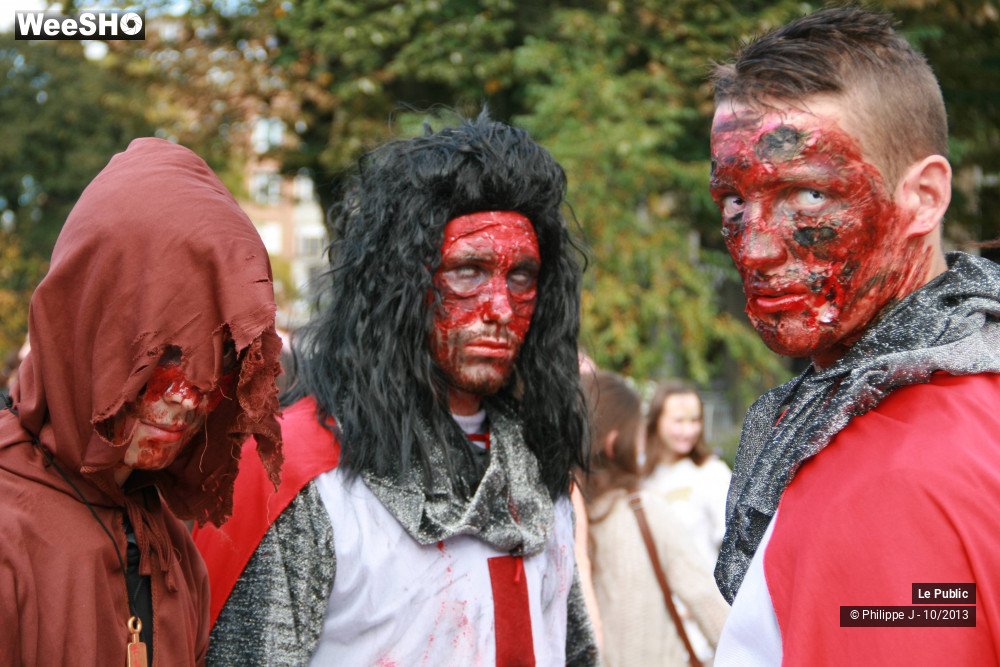 2/50 photos du spectacle Zombie Walk 1