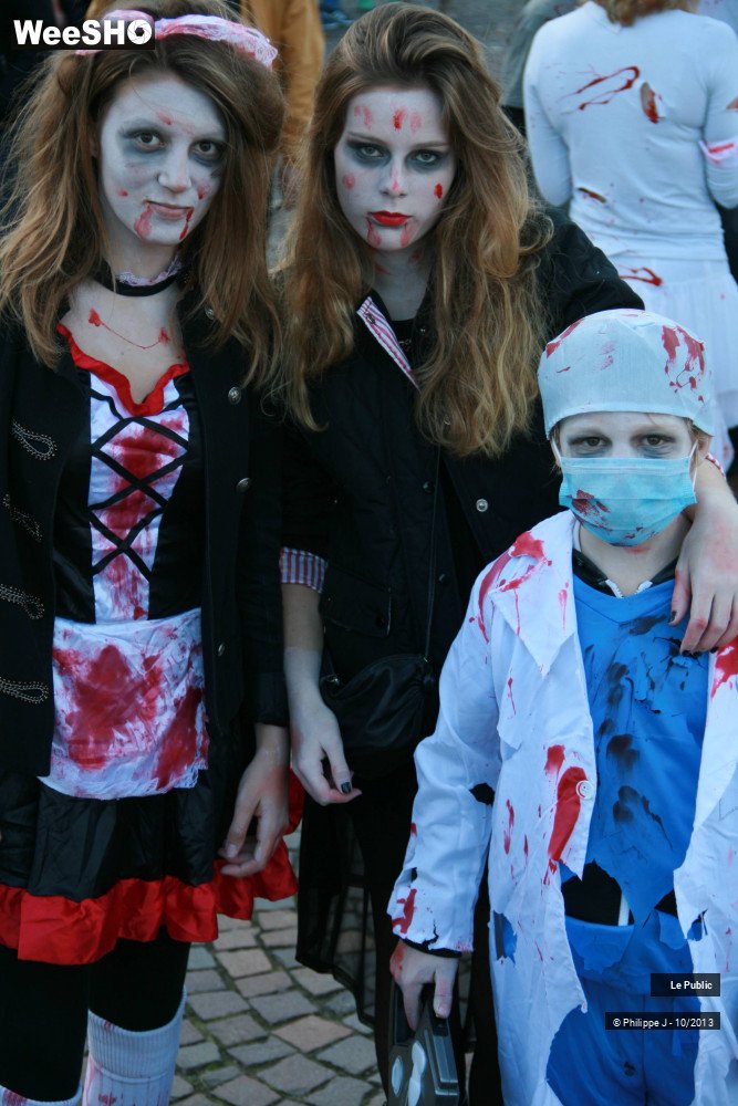 4/50 photos du spectacle Zombie Walk 1
