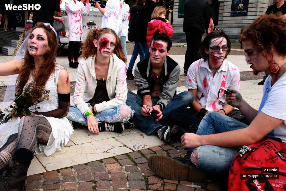37/50 photos du spectacle Zombie Walk 1