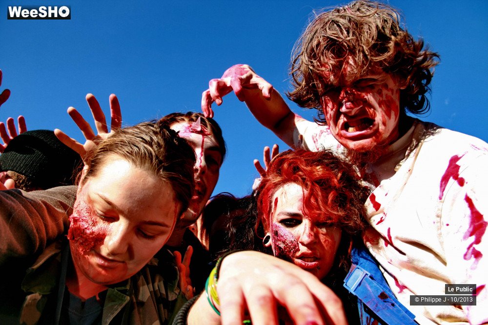 7/38 photos du spectacle Zombie Walk 2