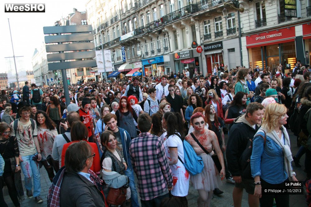 11/38 photos du spectacle Zombie Walk 2