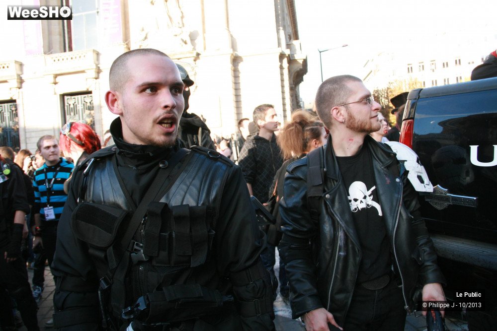23/38 photos du spectacle Zombie Walk 2
