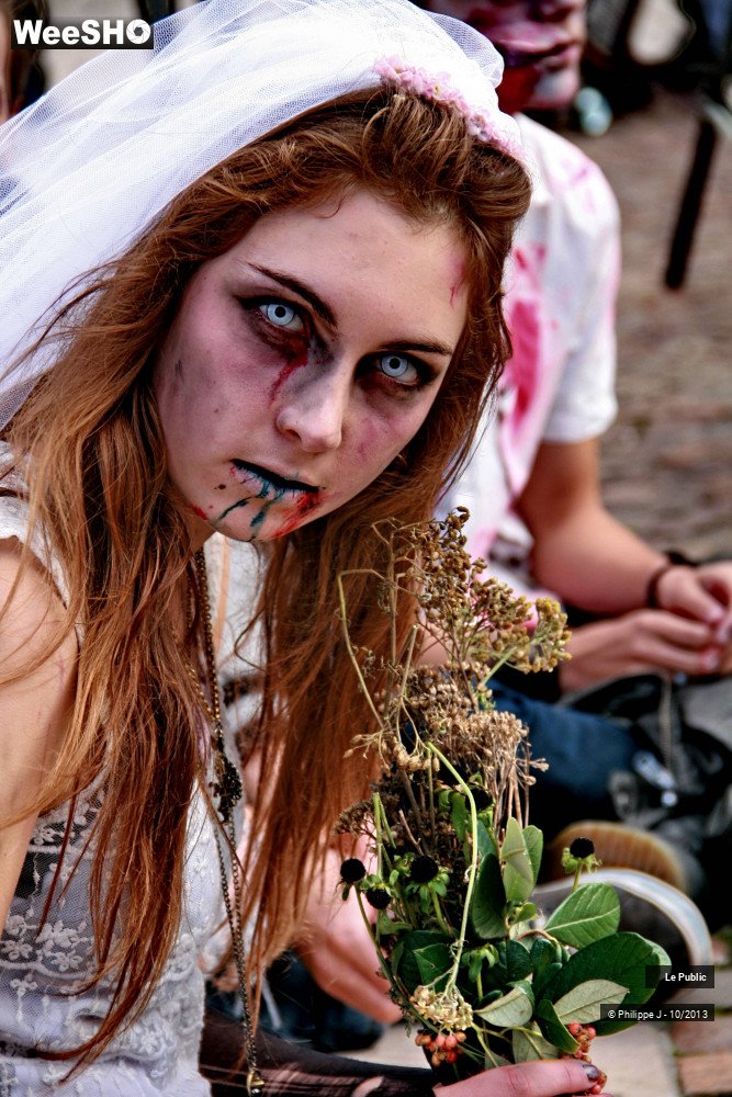 35/38 photos du spectacle Zombie Walk 2