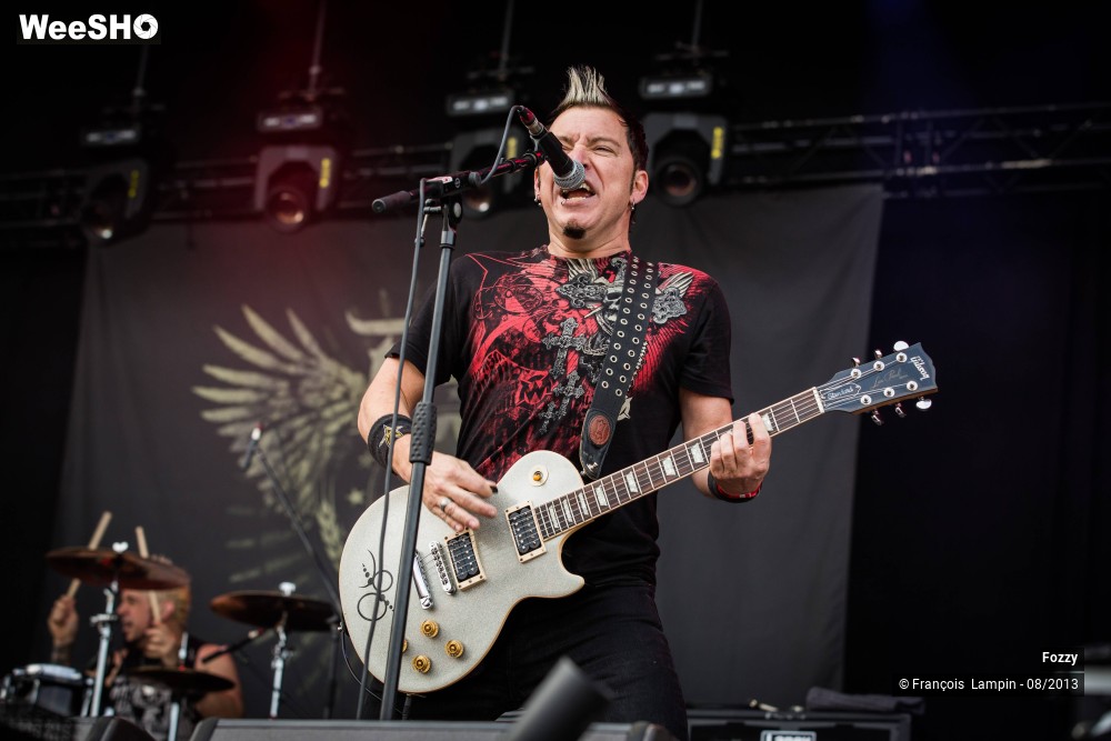 7/43 photos du spectacle Fozzy