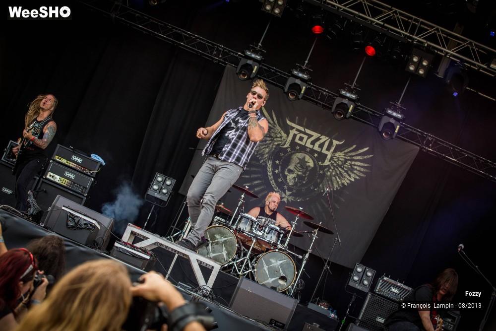 28/43 photos du spectacle Fozzy