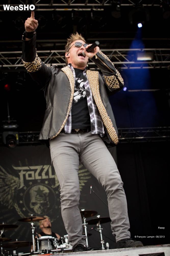 43/43 photos du spectacle Fozzy