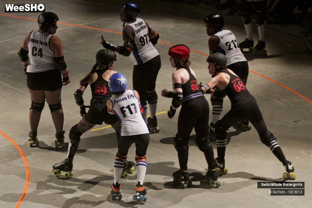 10/46 photos du spectacle Roller Derby 1