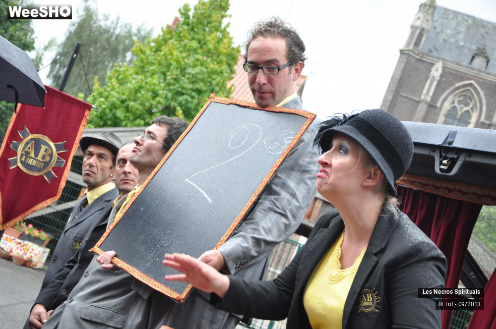 5/60 photos du spectacle Les Necro Spirituals