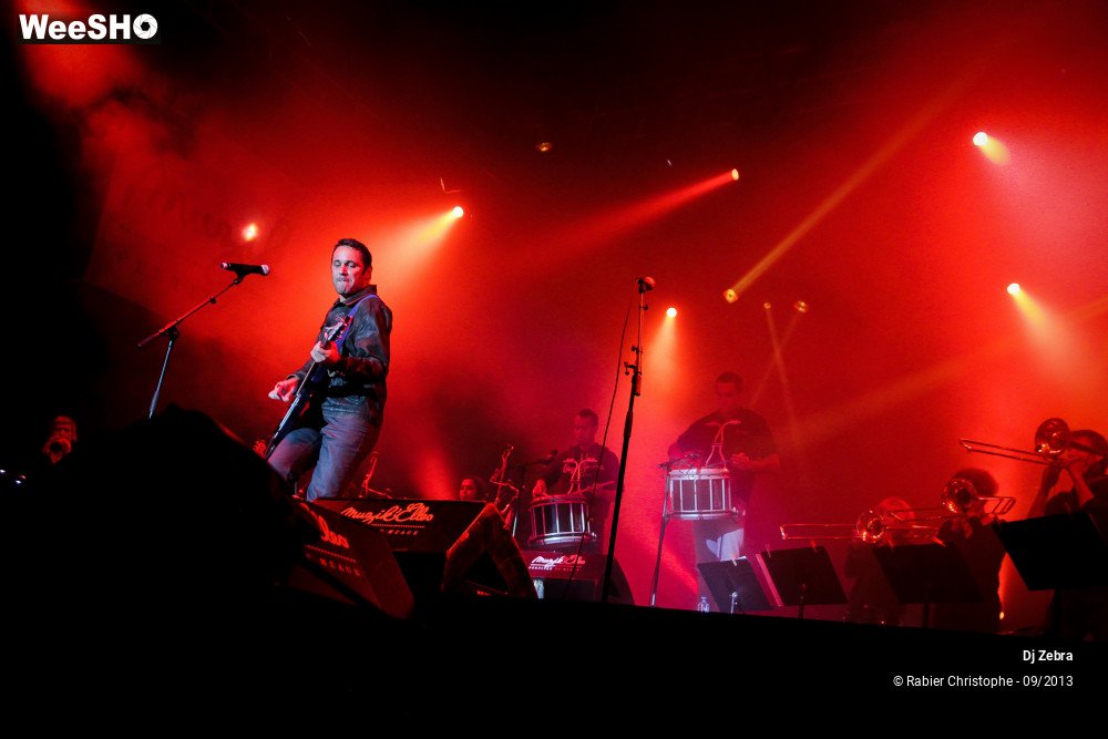 5/44 photos du spectacle Zebra et les souffleuses