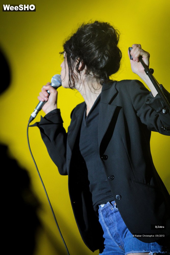 31/44 photos du spectacle Zebra et les souffleuses