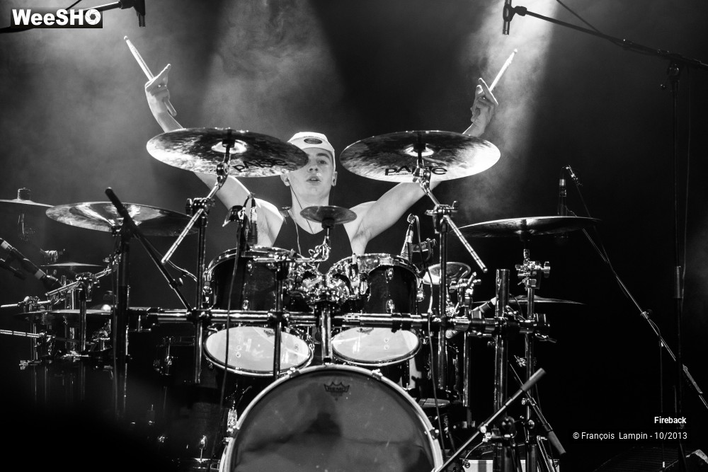 30/36 photos du spectacle Fireback