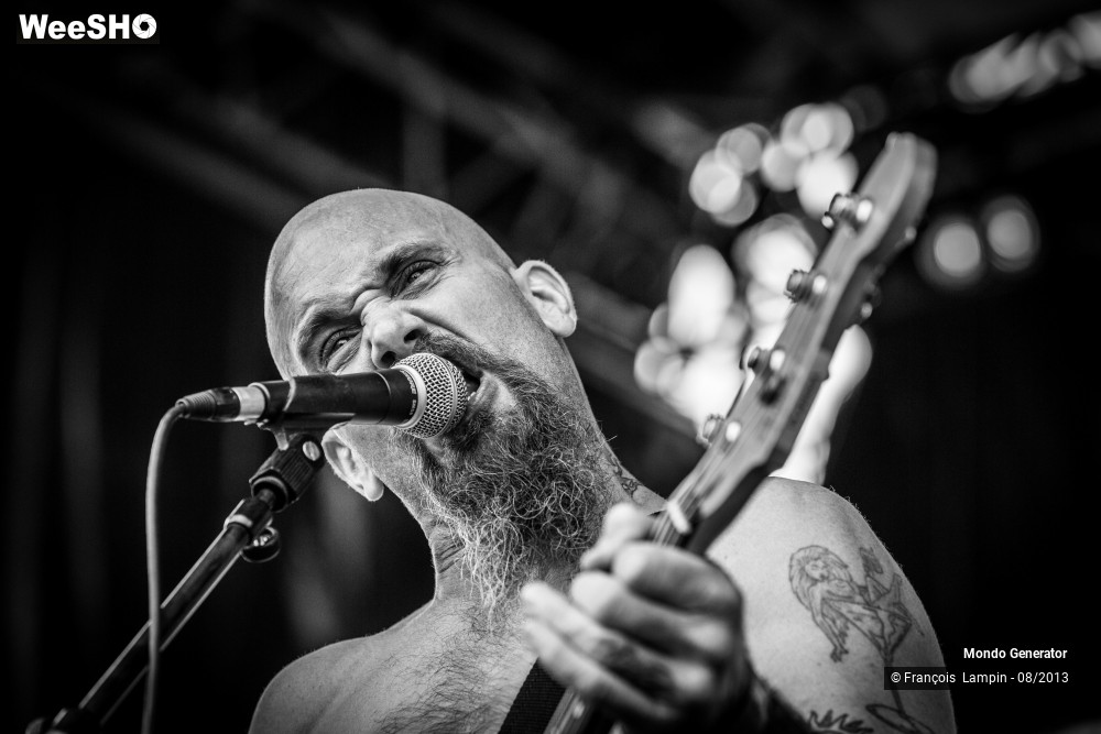 7/17 photos du spectacle Mondo Generator