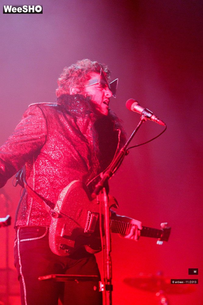 47/50 photos du spectacle M