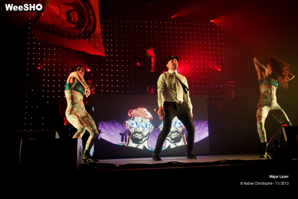3/45 photos du spectacle Major Lazer