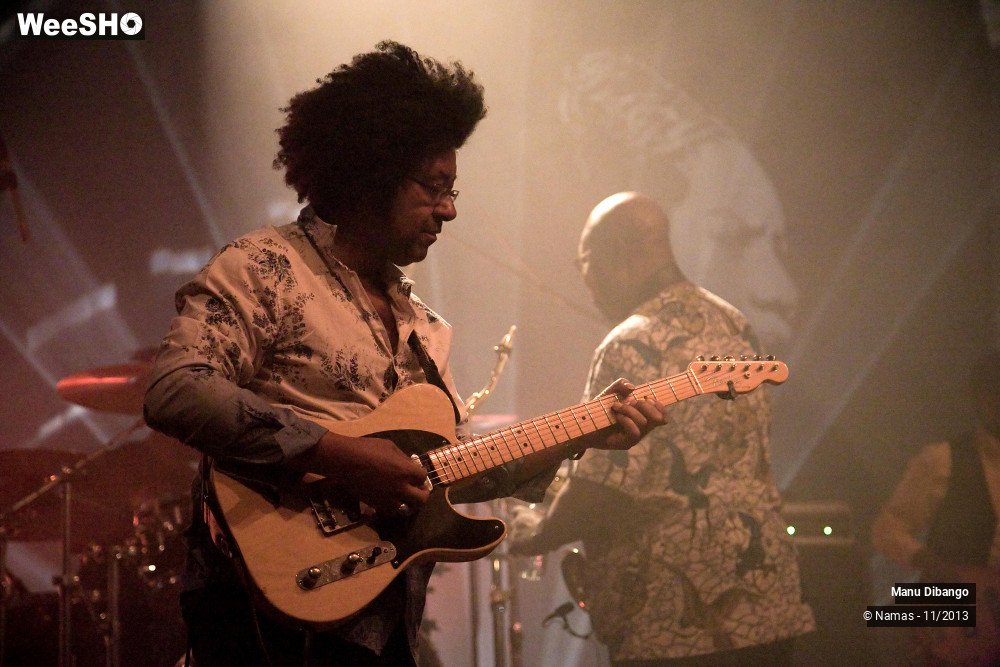 12/44 photos du spectacle Manu Dibango