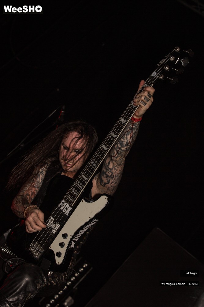 14/33 photos du spectacle Belphegor