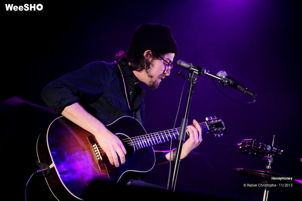 5/35 photos du spectacle HoneyHoney