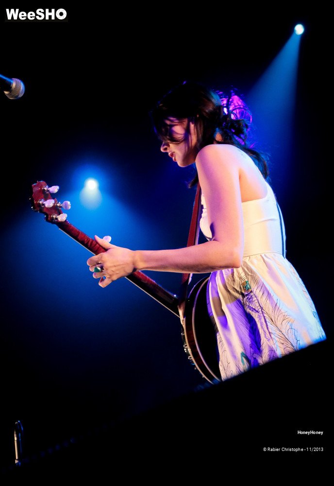 33/35 photos du spectacle HoneyHoney