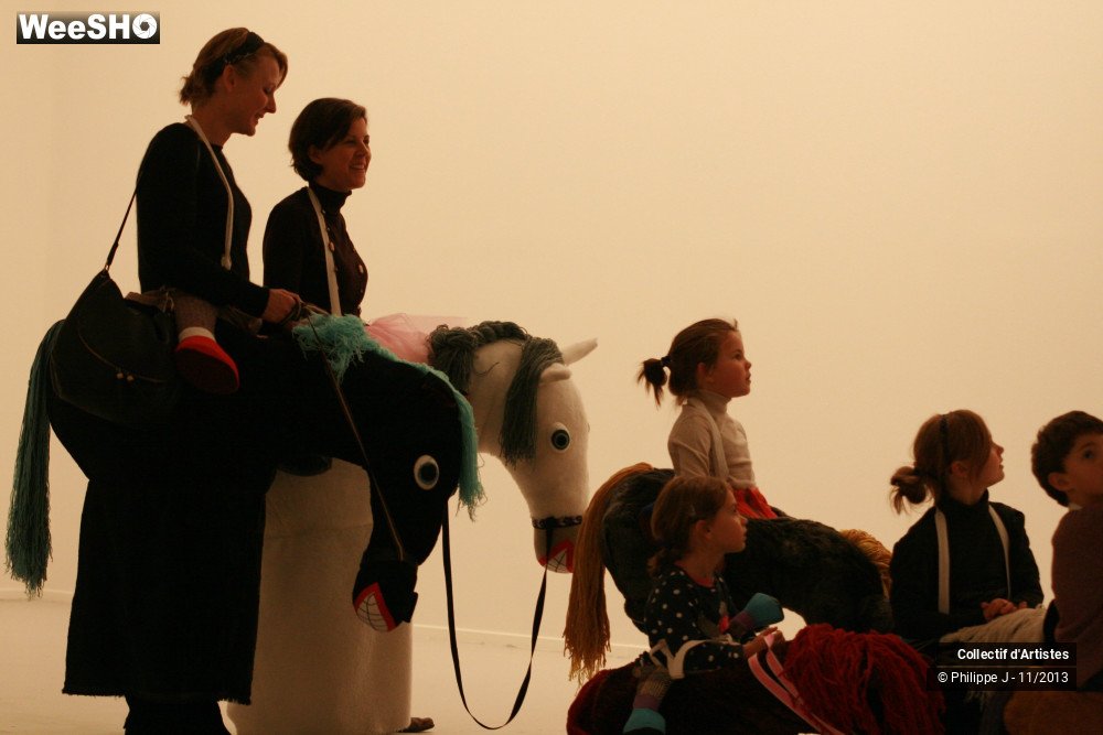 2/39 photos du spectacle Happy Birthday Galerie Perrotin