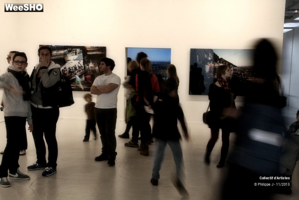 25/39 photos du spectacle Happy Birthday Galerie Perrotin