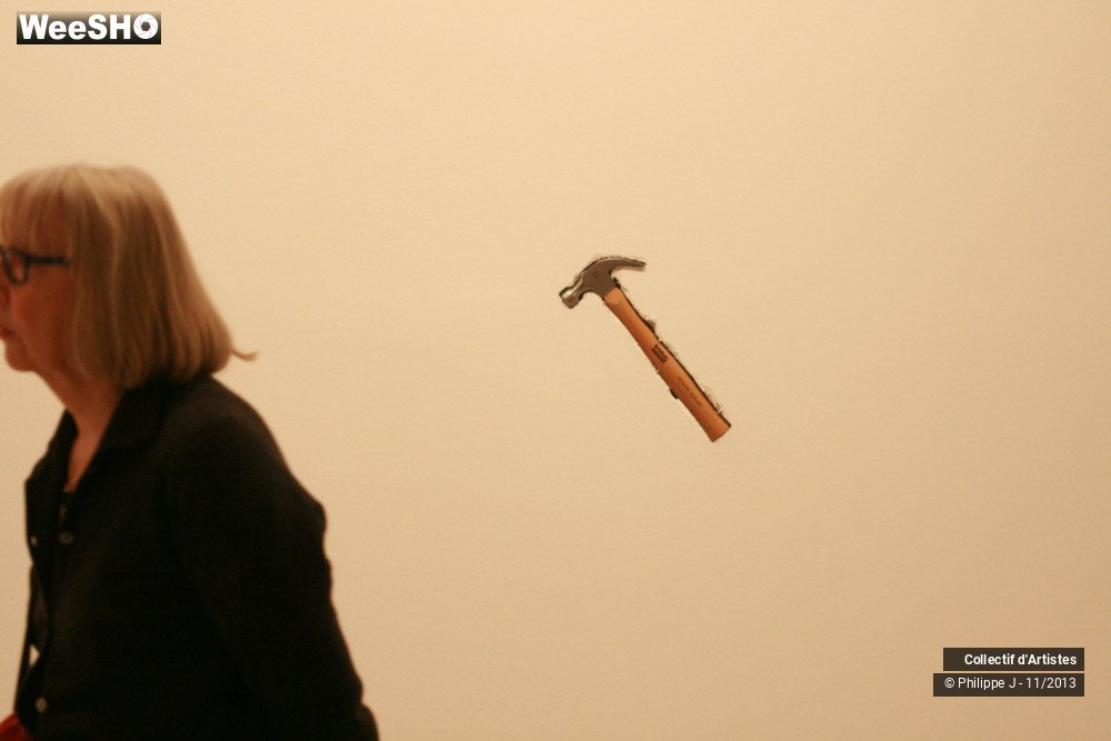 26/39 photos du spectacle Happy Birthday Galerie Perrotin