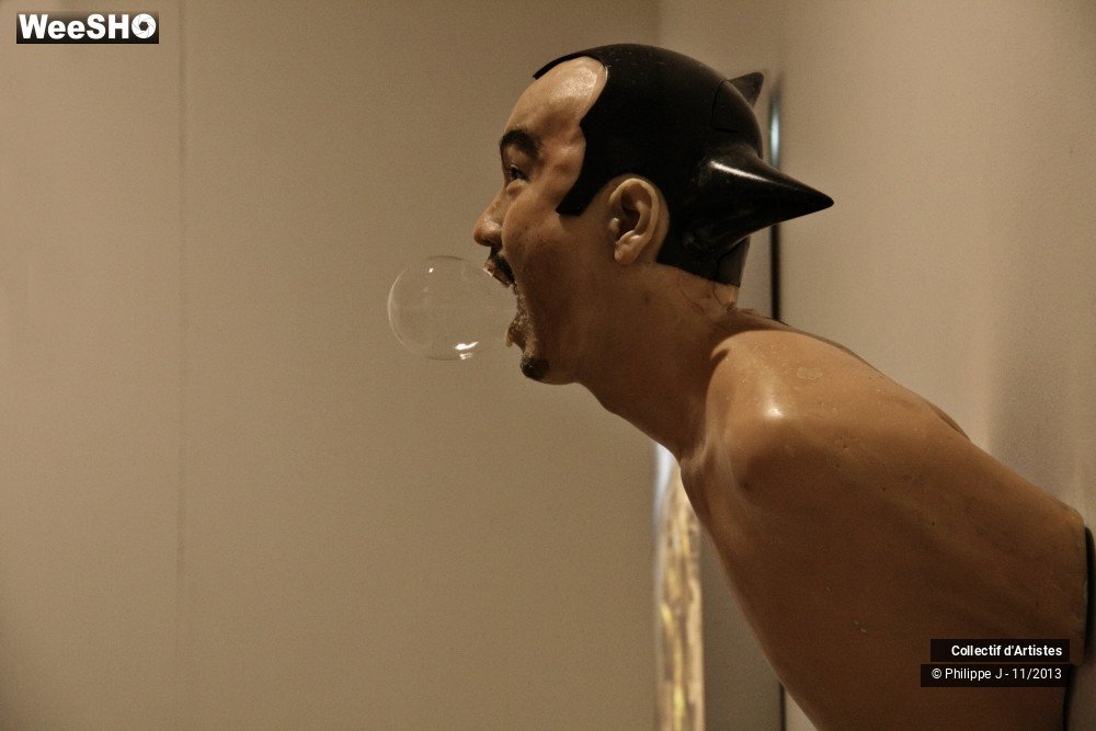 29/39 photos du spectacle Happy Birthday Galerie Perrotin