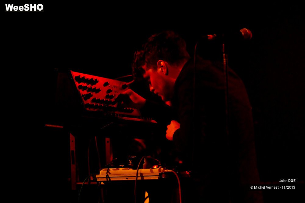 6/40 photos du spectacle John DOE