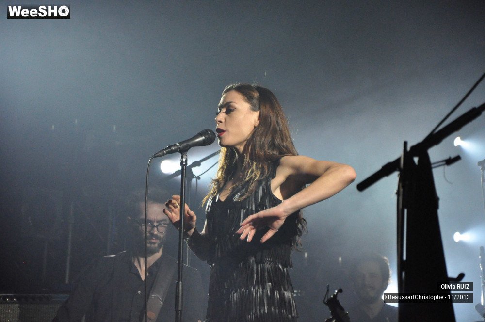 46/52 photos du spectacle Olivia Ruiz