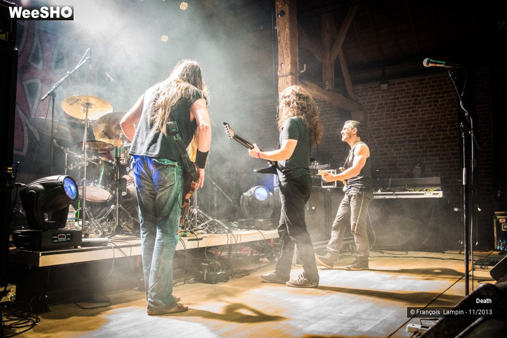 13/44 photos du spectacle Death