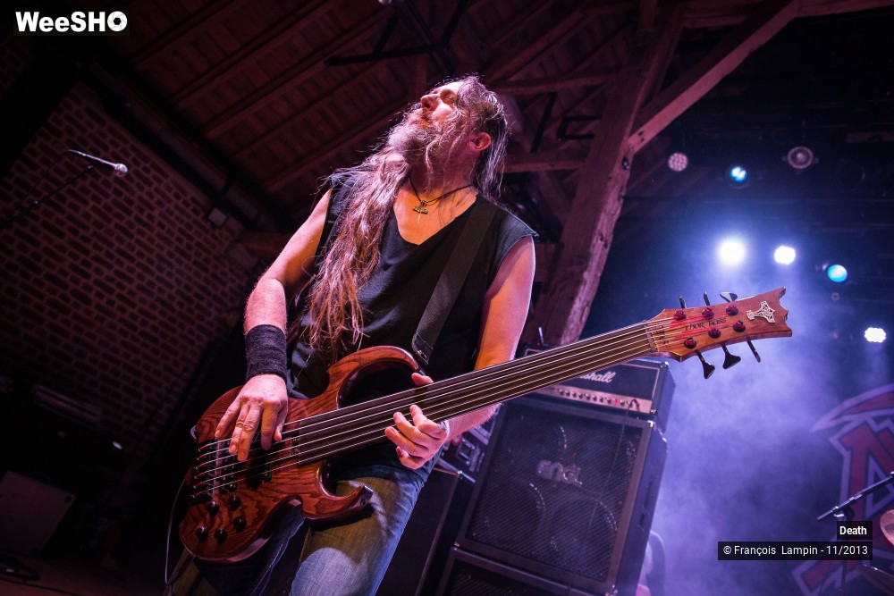 30/44 photos du spectacle Death